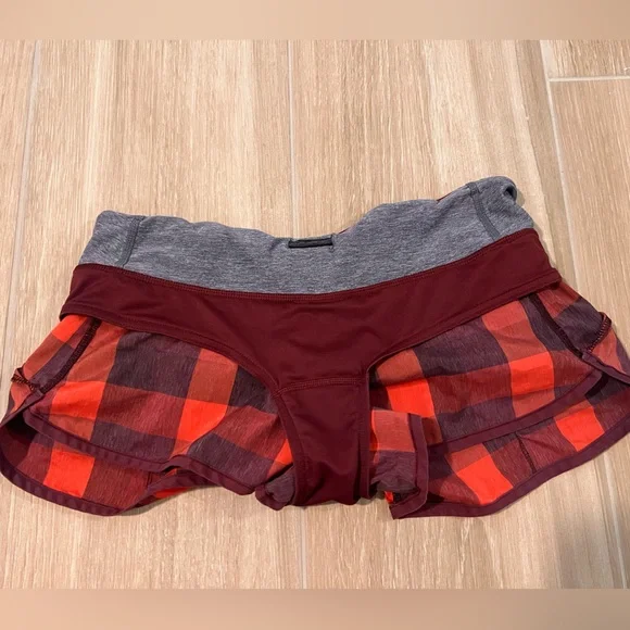 Lululemon Run: Speed Short *2 way Stretch in Yama Check/Rust Berry - Picture 3 of 7